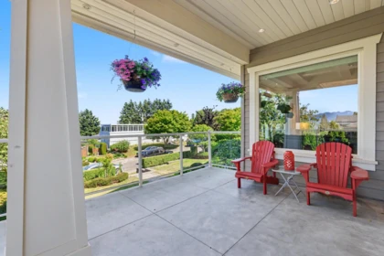 Hot Tub / Spa Photo of 5635 Oakglen Drive, Burnaby, BC