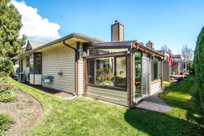Aerial View of 3 15148 20 Avenue, Surrey, BC