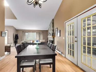Breakfast Nook Photo of 7361 149a Street, Surrey, BC
