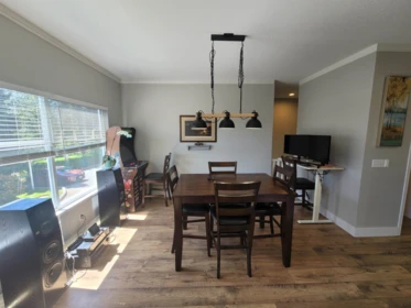 Kitchen Island Photo of 5 2951 Panorama Drive, Coquitlam, BC