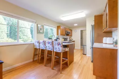 Walk-In Closet Photo of 13 31501 Upper Maclure Road, Abbotsford, BC