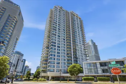 3004 570 Emerson Street, Coquitlam, BC, Coquitlam — Apartment/Condo for sale