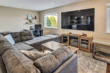 Basement Recreation Room Photo of 36382 Sandringham Drive, Abbotsford, BC