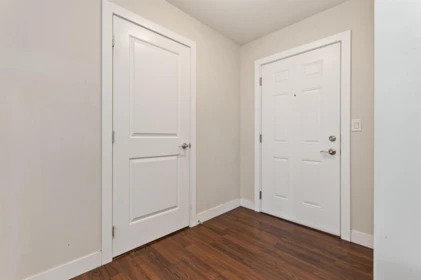 Hallway Photo of 206 9422 Victor Street, Chilliwack, BC