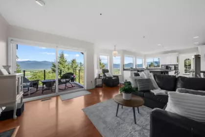 Loft / Bonus Room Photo of 35993 Eaglecrest Place, Abbotsford, BC