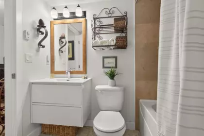 Hallway Photo of 209 8717 160 Street, Surrey, BC
