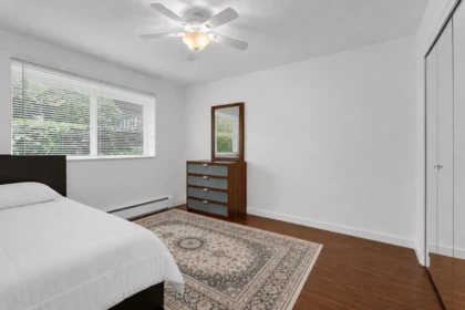 Bedroom 2 Photo of 1 1420 Chesterfield Avenue, North Vancouver, BC