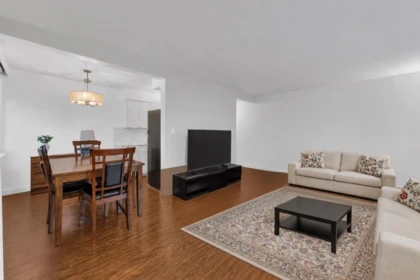 1 1420 Chesterfield Avenue, North Vancouver, BC, North Vancouver — Apartment/Condo for sale