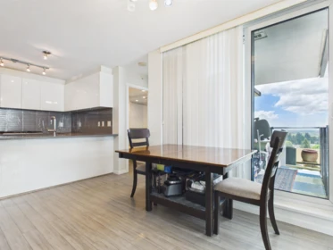 Kitchen Photo of 1605 6658 Dow Avenue, Burnaby, BC