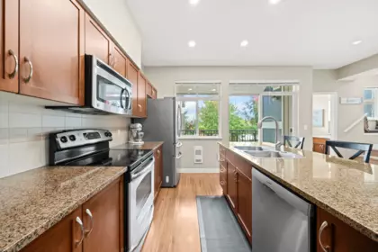20 6036 164 Street, Surrey, BC, Surrey — Townhouse for sale