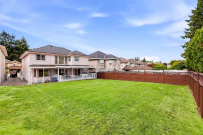 Outdoor Deck Photo of 12587 60a Avenue, Surrey, BC