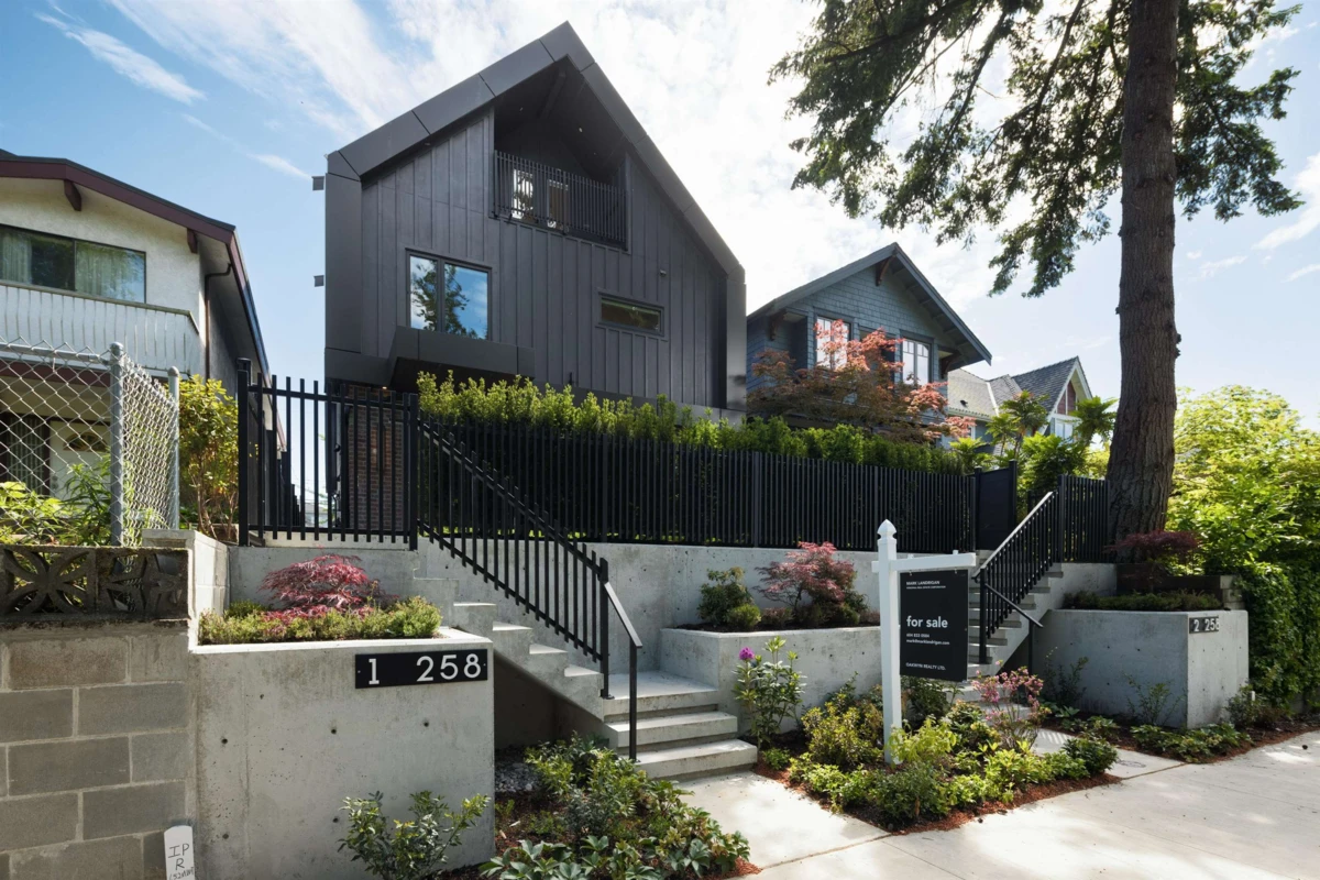 Exterior Rear Photo of 1 258 E 19 Avenue, Vancouver, BC
