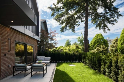 1 258 E 19 Avenue, Vancouver, BC, Vancouver — Half Duplex for sale
