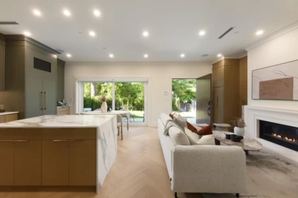 Pantry Photo of 1 258 E 19 Avenue, Vancouver, BC
