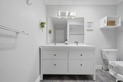 Mudroom Photo of 302 4926 48 Avenue, Delta, BC