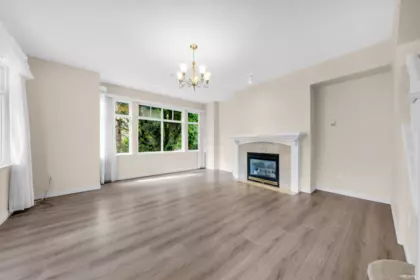 2459 W 39th Avenue, Vancouver, BC, Vancouver — Townhouse for sale
