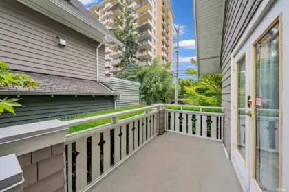Front Yard Photo of 2459 W 39th Avenue, Vancouver, BC