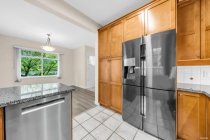 Walk-In Closet Photo of 2459 W 39th Avenue, Vancouver, BC