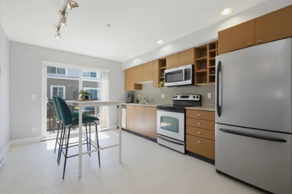 Kitchen Photo of 93 15833 26 Avenue, Surrey, BC
