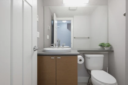 Primary Bathroom Photo of 93 15833 26 Avenue, Surrey, BC