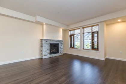 Kitchen Island Photo of 5 8567 204 Street, Langley, BC