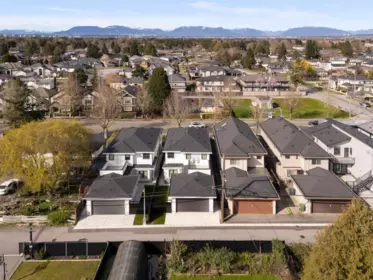 Fitness Center Photo Near 11308 Williams Road, Richmond, BC