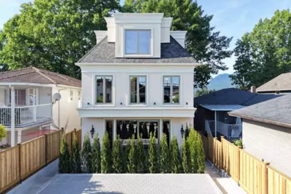 2 4136 Cambridge Street, Burnaby, BC, Burnaby — Half Duplex for sale
