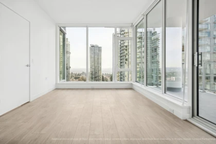 Breakfast Nook Photo of 1506 4988 Bennett Street, Burnaby, BC
