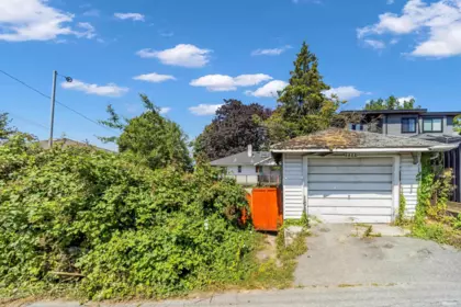 Basement Recreation Room Photo of 3822 Kincaid Street, Burnaby, BC