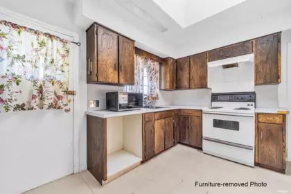 Pantry Photo of 3822 Kincaid Street, Burnaby, BC