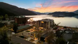 501 120 Esplanade Avenue, Harrison Hot Springs, BC