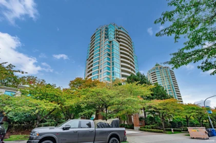 1702 6611 Southoaks Crescent, Burnaby, BC, Burnaby — Apartment/Condo for sale