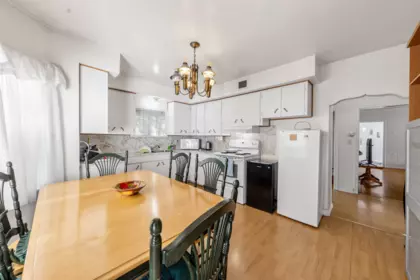 Breakfast Nook Photo of 3378 E 26th Avenue, Vancouver, BC