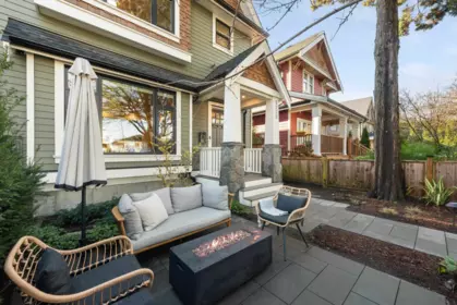 1220 E 11th Avenue, Vancouver, BC, Vancouver — Half Duplex for sale