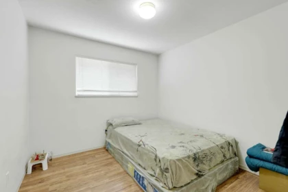 Powder Room Photo of 10869 162b Street, Surrey, BC