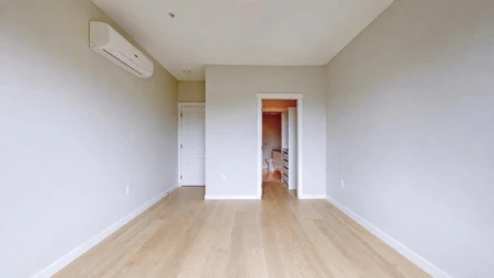 Mudroom Photo of 405 9388 Tomicki Avenue, Richmond, BC