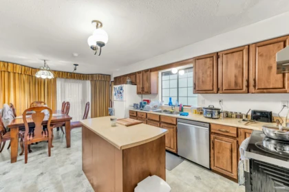 4240 Shackleton Gate, Richmond, BC, Richmond — Single Family Residence for sale
