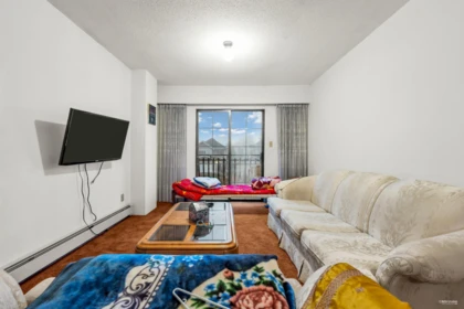 Pantry Photo of 4240 Shackleton Gate, Richmond, BC
