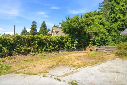 Primary Bedroom Photo of 3922 Sunnycrest Drive, North Vancouver, BC