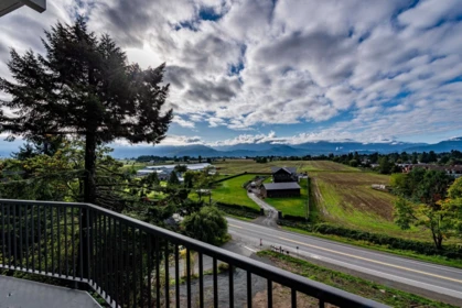 47005 Yale Road, Chilliwack, BC, Chilliwack — Single Family Residence for sale