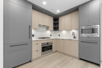 507 2268 E Broadway, Vancouver, BC, Vancouver — Apartment/Condo for sale