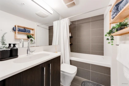 Primary Bedroom Photo of 607 188 Agnes Street, New Westminster, BC
