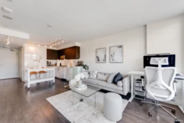607 188 Agnes Street, New Westminster, BC
