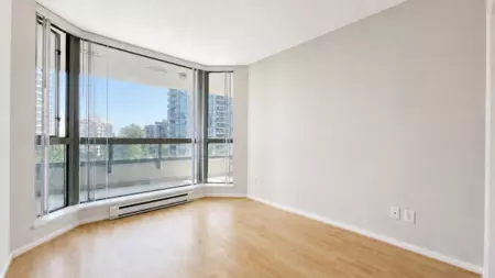 Office / Den Photo of 603 4788 Hazel Street, Burnaby, BC