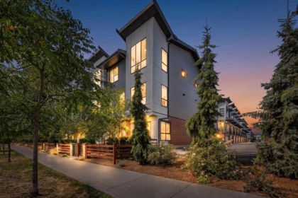 10 7177 194a Street, Surrey, BC, Surrey — Townhouse for sale