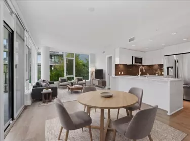 302 8533 River District Crossing, Vancouver, BC, Vancouver — Apartment/Condo for sale
