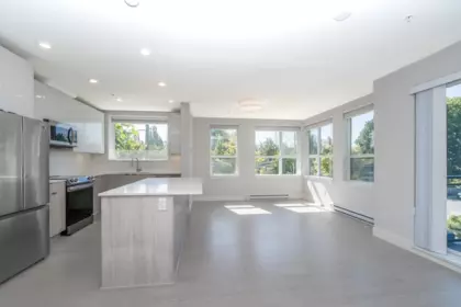 Kitchen Photo of 218 5486 199a Street, Langley, BC