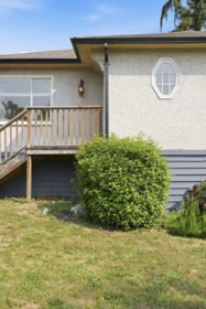 Front Yard Photo of 1022 Rosamund Road, Gibsons, BC
