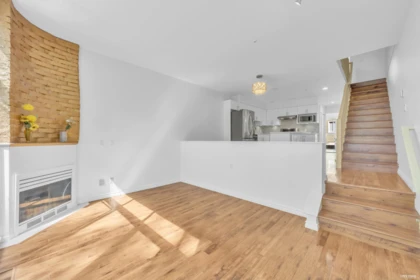 Breakfast Nook Photo of 3396 Cobblestone Avenue, Vancouver, BC