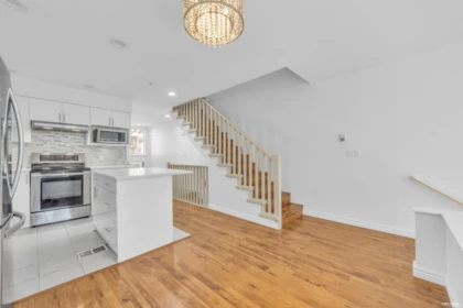 Kitchen Photo of 3396 Cobblestone Avenue, Vancouver, BC